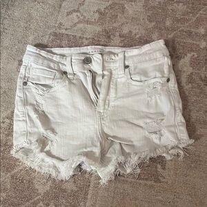 Lulu's White Frayed/Distressed Denim Jean Shorts
